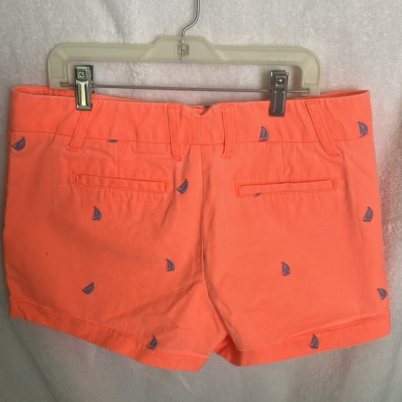 J. Crew Chino Broken-In Women's Size 6 100% Cotton Shorts. - Picture 5 of 12
